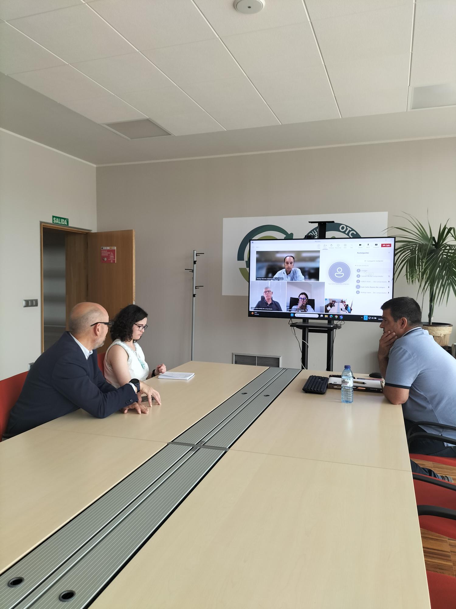 Reunión de trabajo para la Comunidad Energética de Ponferrada
